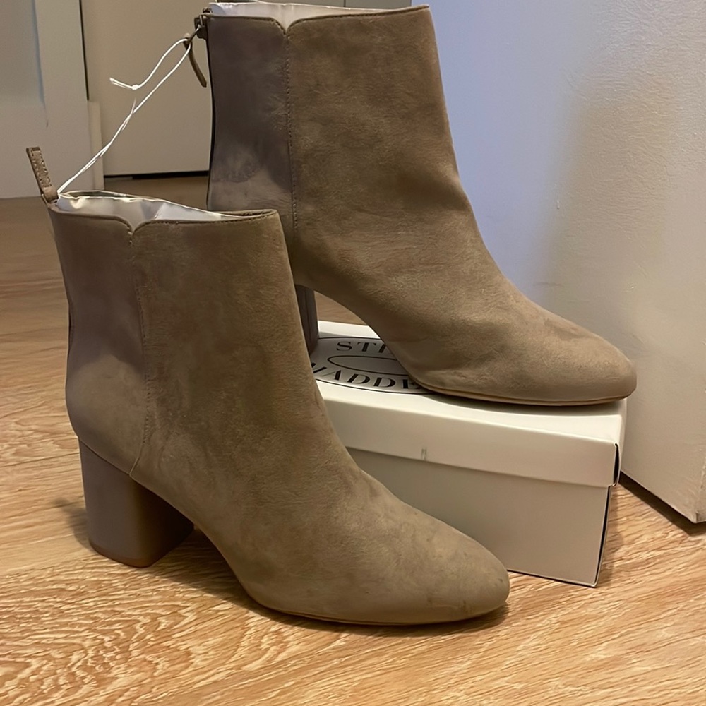 NWT Gray Suede Bootie